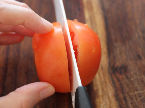 How To’sday: Seeding and Chopping a Tomato - YumUniverse™