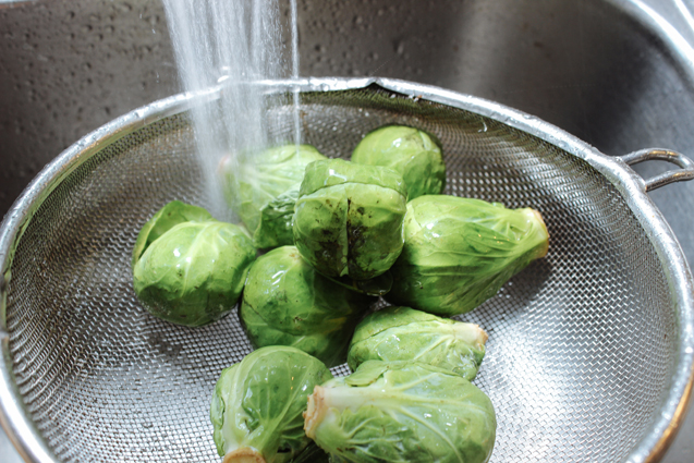 Spicy_Roasted_Brussels_Sprouts-2_rev